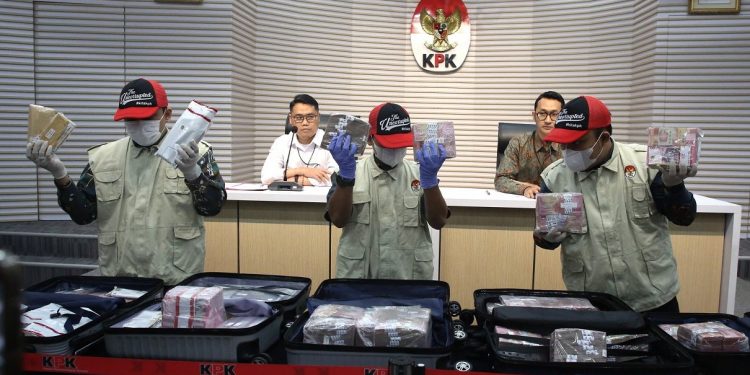 KPK Tangkap Pejabat Bea Cukai Terkait Kasus Korupsi Impor