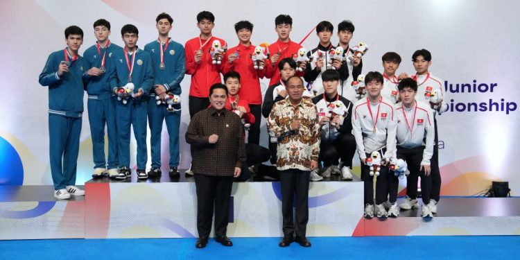 Menpora Erick Thohir Apresiasi Prestasi Atlet Anggar Junior di Kejuaraan Asia
