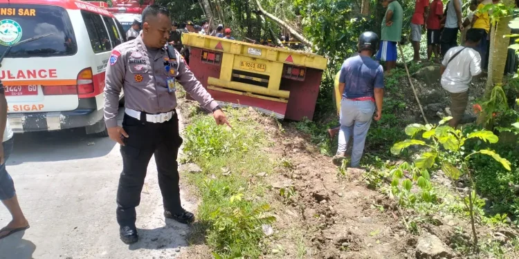 Kecelakaan Truk dan Motor di Kawasan Industri Lendah Kulonprogo, Tiga Orang Luka-luka