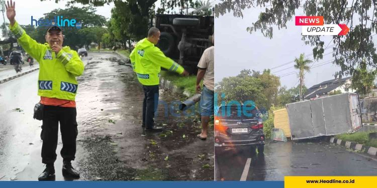 Mobil Colt Box Terguling di Jalan Brawijaya Sleman, Diduga Selip karena Jalan Basah