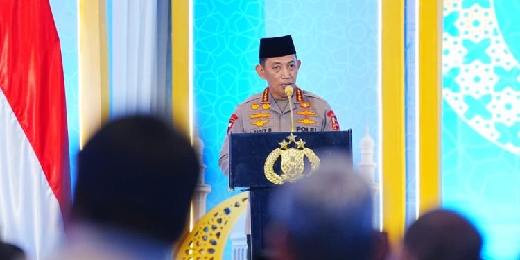 Kapolri Kenang Jasa Try Sutrisno yang Telah Berpulang