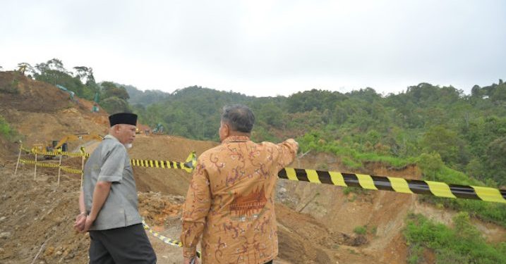 Gubernur Sumbar Tinjau Jalur Alternatif untuk Antisipasi Mudik Lebaran 2026