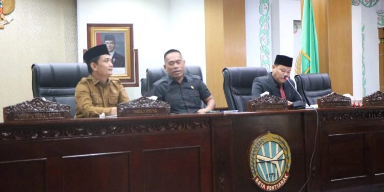DPRD Pontianak Setujui Pembahasan Tiga Raperda Bersama Eksekutif