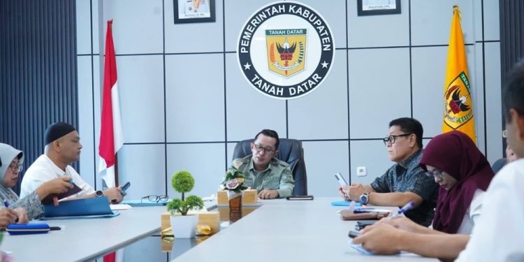 Pemkab Tanah Datar Selesaikan Huntara, Lanjutkan Pembangunan Huntap