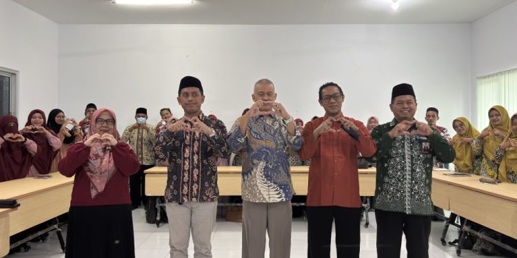 Pelatihan Kurikulum Berbasis Cinta Ditingkatkan di Madrasah Tuban