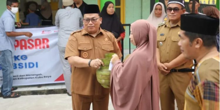 Pemkab Kubu Raya Manfaatkan Safari Ramadan untuk Stabilkan Harga Sembako