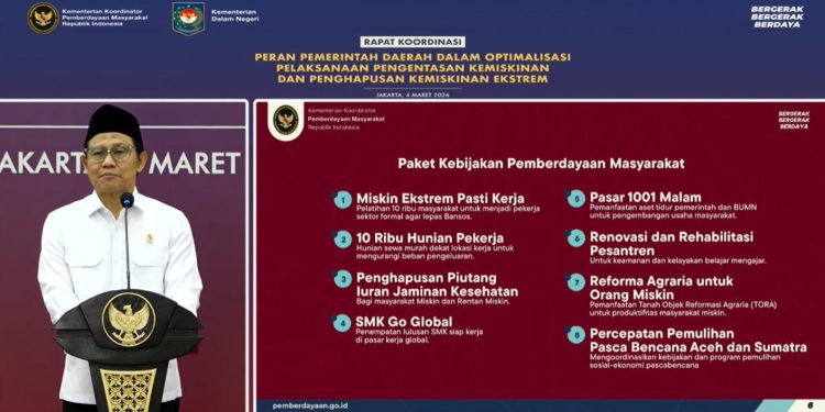 Menko PM Usulkan Pendekatan Baru untuk Melindungi Kelompok Rentan dan Kelas Menengah