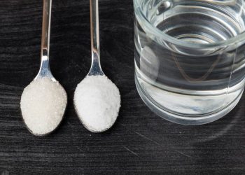 Benarkah Minum Oralit Saat Sahur Cegah Dehidrasi Selama Puasa?