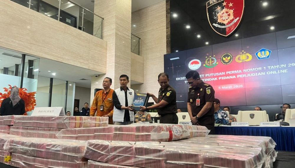 Bareskrim Polri Serahkan Dana Rp58,1 Miliar dari Kasus Judi Online ke Negara