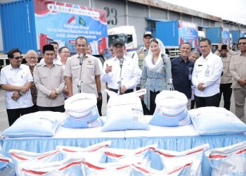 Indonesia Ekspor Perdana 2.280 Ton Beras Premium ke Arab Saudi