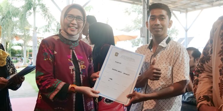 Bupati Lumajang Dorong Kerja Sama Pengusaha dan Penambang Pasir Manual