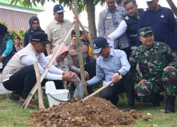 Menteri Lingkungan Hidup Dorong Pengelolaan Sampah di Bojonegoro