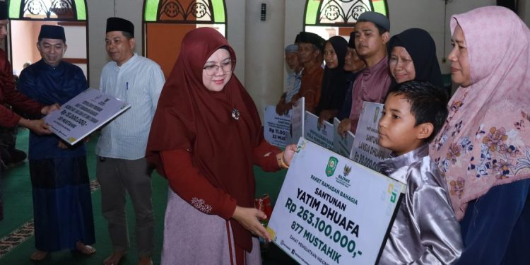 Bupati Siak Puji Peran Baznas dalam Penyaluran Zakat