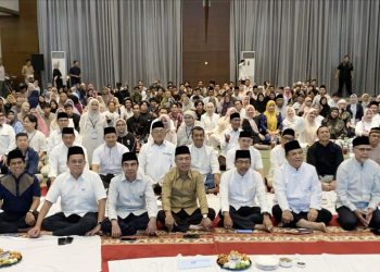 Plt Gubernur Riau Sampaikan Kemajuan TNTN di Acara Buka Puasa PMRJ