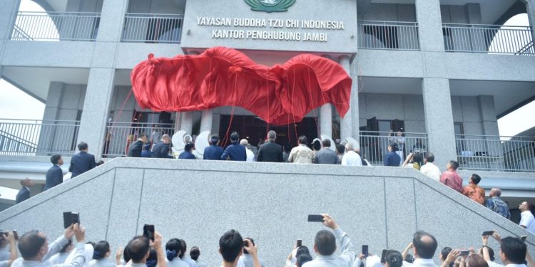 Pemkot Jambi Resmikan Kantor Buddha Tzu Chi, Perkuat Kerja Sama Sosial