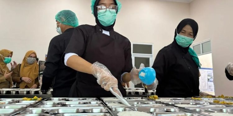 BGN Pastikan Program MBG untuk Kelompok Rentan Berjalan Selama Libur Lebaran