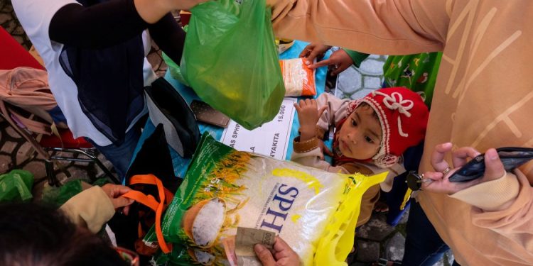 Mendagri Tito Karnavian Pastikan Stok Beras dan BBM Aman Menjelang Idulfitri