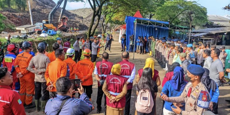 Langkah Cepat Tim Gabungan Atasi Longsor di TPA Bantargebang