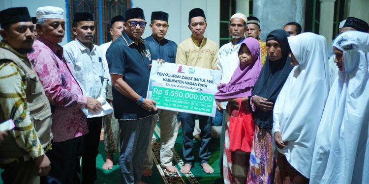 Wakil Bupati Nagan Raya Salurkan Zakat Rp5,55 Miliar di Beutong Ateuh Banggalang