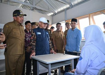 Enam Ruang Kelas Darurat Diresmikan di SMA Negeri 2 Mereudeu, Aceh