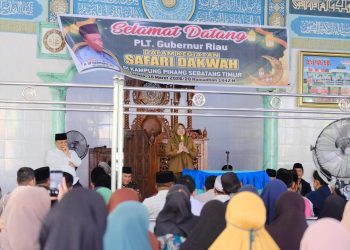 Bupati Siak Puji Program Pemprov Riau dalam Safari Ramadan di Tualang
