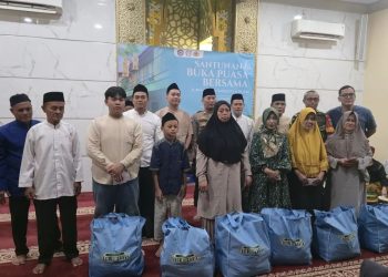 Polri dan Jurnalis Kolaborasi Berikan Bantuan kepada 100 Anak Yatim