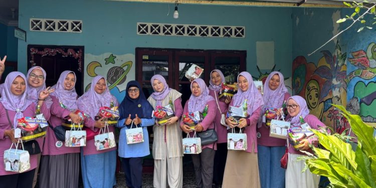 TK ABA Sidoharjo Turi Ajak Siswa Berbagi di Bulan Ramadan