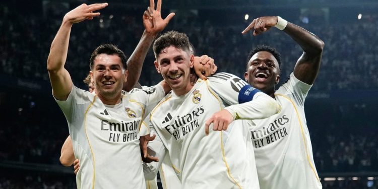 Real Madrid Tundukkan Manchester City 3-0 di Santiago Bernabeu