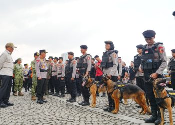 Kapolri dan Panglima TNI Pimpin Apel Operasi Ketupat 2026 di Monas