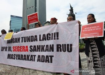 Hari Masyarakat Adat Nasional: Dorongan untuk Pengesahan RUU Masyarakat Adat