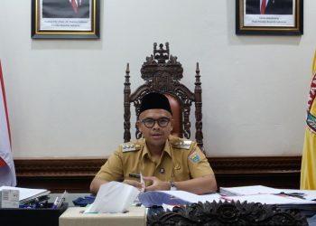 Bupati Batang Klarifikasi Isu Kekurangan Guru, Fokus pada Distribusi