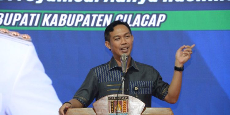 KPK Amankan Bupati Cilacap dalam Operasi di Jawa Tengah