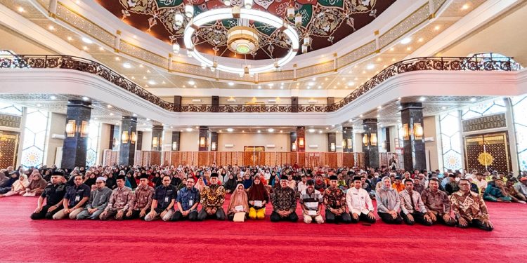 Baznas Dumai Distribusikan Zakat Rp500 Juta kepada 1.500 Penerima