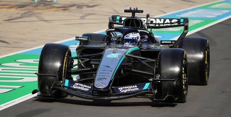 George Russell Raih Kemenangan di Sprint F1 GP China 2026