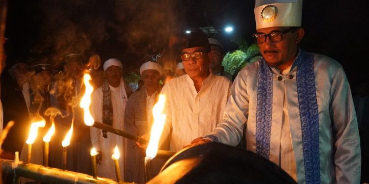 Pemkot dan Kesultanan Tidore Laksanakan Prosesi Tabe Guto