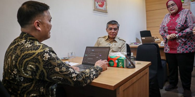 Kemnaker Buka Layanan Pengaduan THR, Terima 1.134 Konsultasi