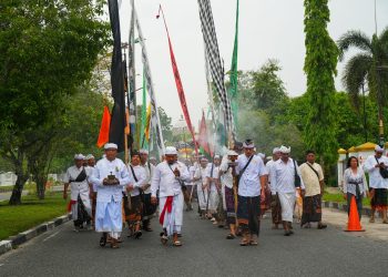 Umat Hindu di Palangka Raya Laksanakan Ritual Melasti Sambut Nyepi