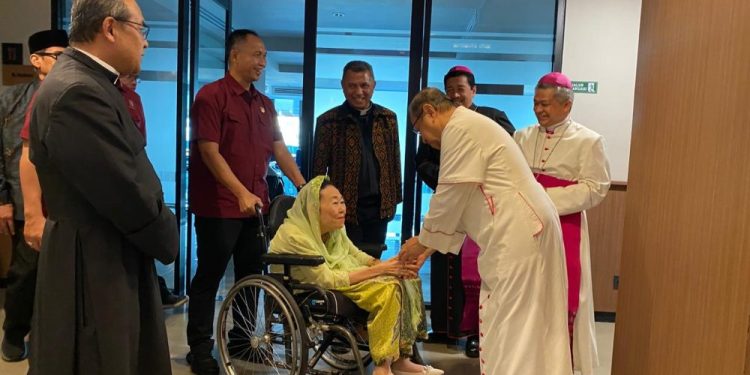 Shinta Nuriyah Wahid Bahas Makna Bencana dalam Bukber Lintas Agama di KWI