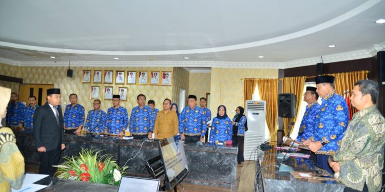 Gubernur Gorontalo Resmi Lantik Komisaris Baru PT Gorontalo Fitrah Mandiri