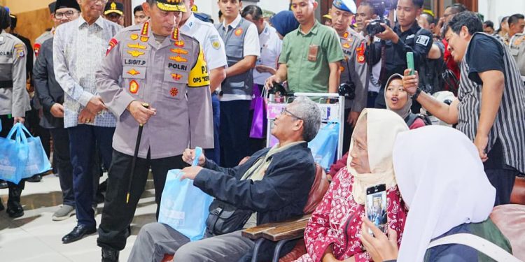 Kapolri Tinjau Stasiun Tugu Yogyakarta, Pastikan Keamanan Arus Mudik