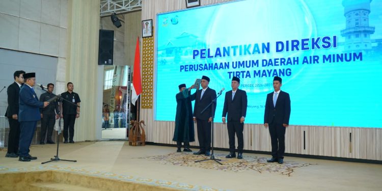 Pelantikan Direksi Baru Perumdam Tirta Mayang, Pemkot Jambi Fokus Perluasan Layanan Air Bersih