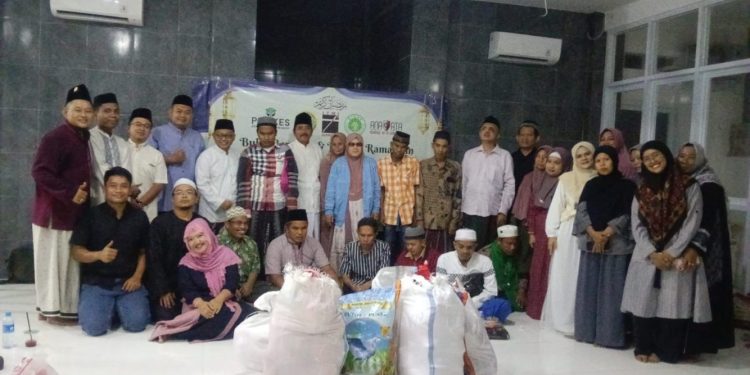 IKA Unair Sumenep Berikan Bantuan kepada Tuna Netra, Tingkatkan Kepedulian Sosial