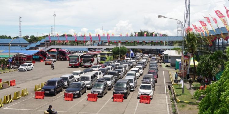 Kemenhub Tingkatkan Kapasitas Kapal di Gilimanuk untuk Atasi Antrean