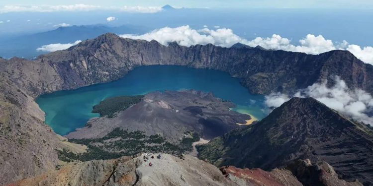 Pemerintah Dorong Penerapan Zero Waste dan Zero Accident di Destinasi Wisata Publik