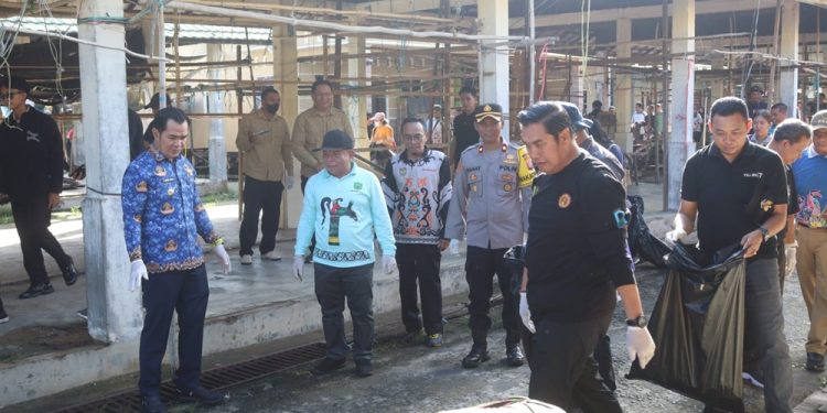 Bupati Pulang Pisau Dorong Masyarakat untuk Pilah Sampah dan Jaga Kebersihan