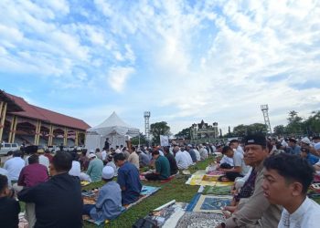 Ribuan Warga Muhammadiyah Palangka Raya Laksanakan Salat Idulfitri di Lapangan Sanaman Mantikei