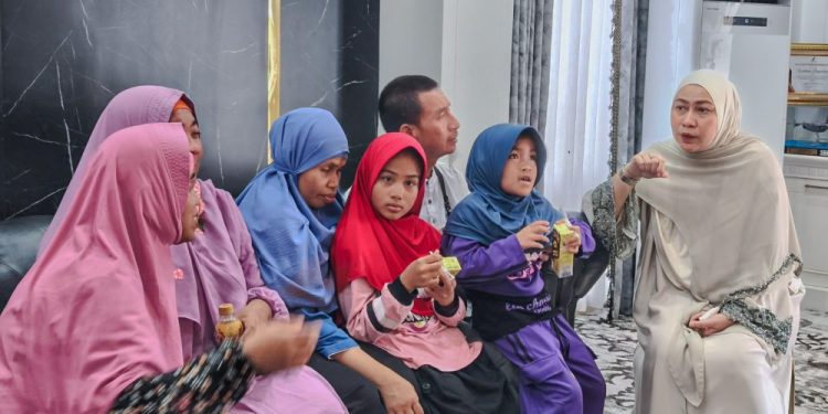 Perayaan Idulfitri Sederhana di Rumah Dinas Wali Kota Banjarbaru
