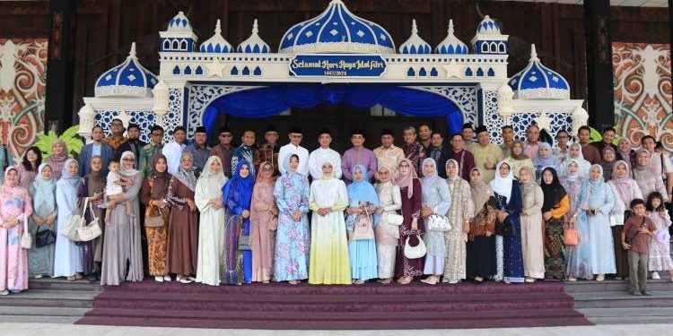 Gubernur Kalbar Gelar Open House Idulfitri untuk Pererat Silaturahmi