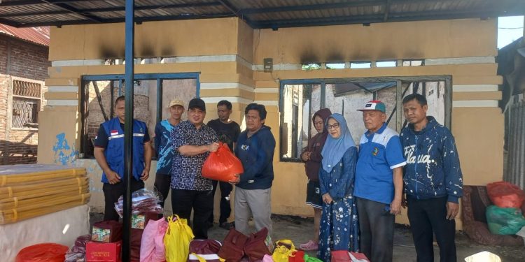 Pemprov Gorontalo Salurkan Bantuan untuk Korban Kebakaran