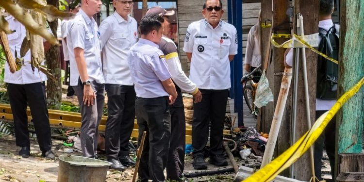 Pemerintah Hulu Sungai Utara Berikan Bantuan untuk Korban Kebakaran